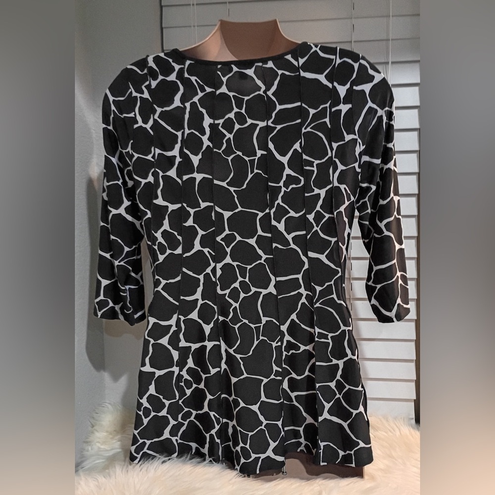 Cocomo Women’s 1X Top - Picture 4 of 4